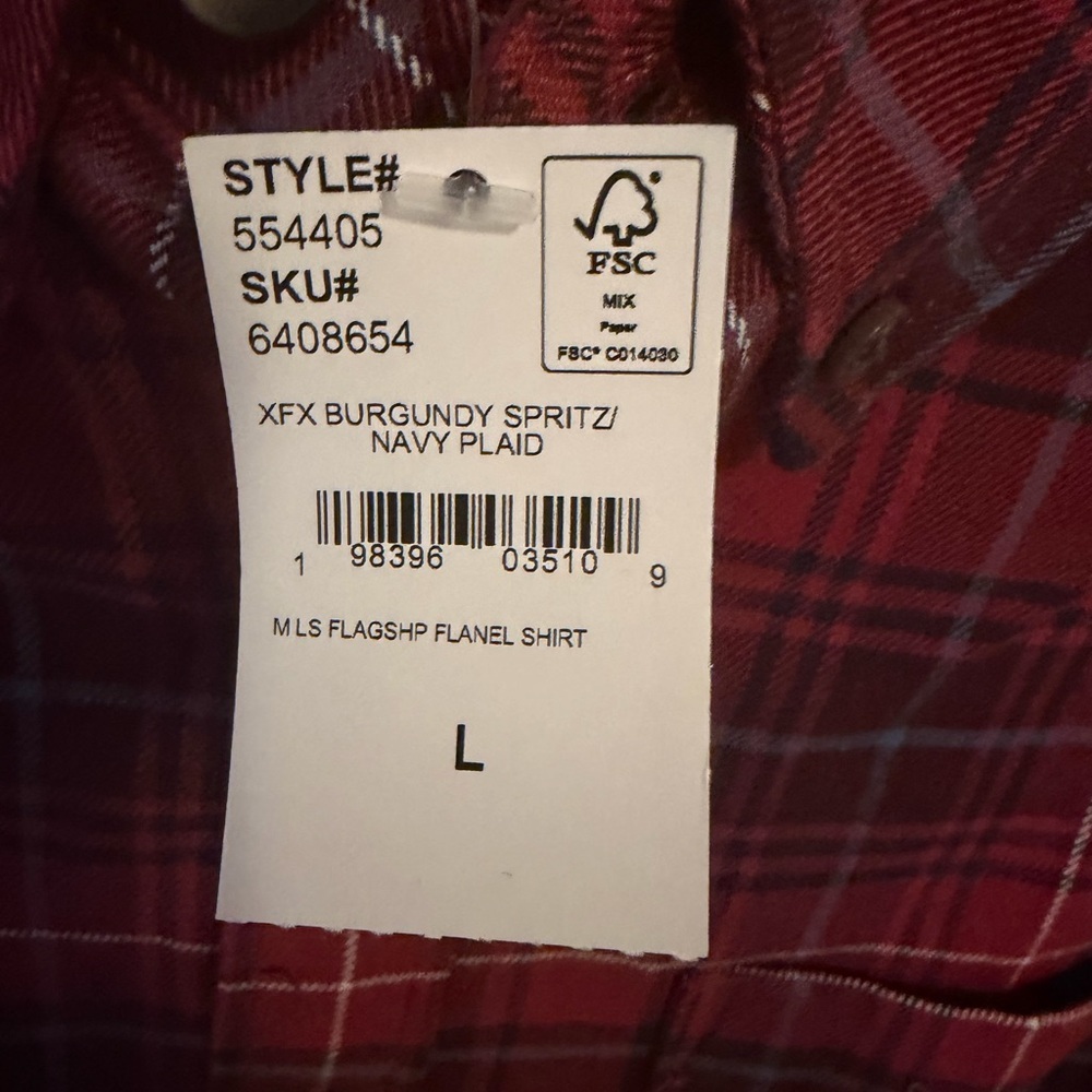 Lands' End Men's Burgundy Spritz Navy Plaid Button Down Shirt NWT - Picture 4 of 5